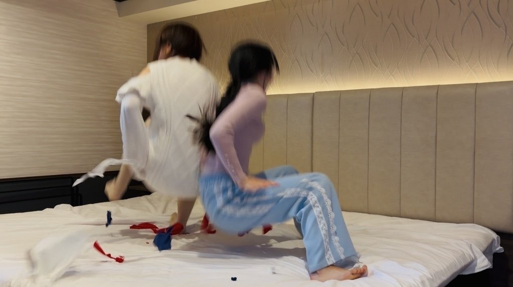 巨大風船が割れた瞬間